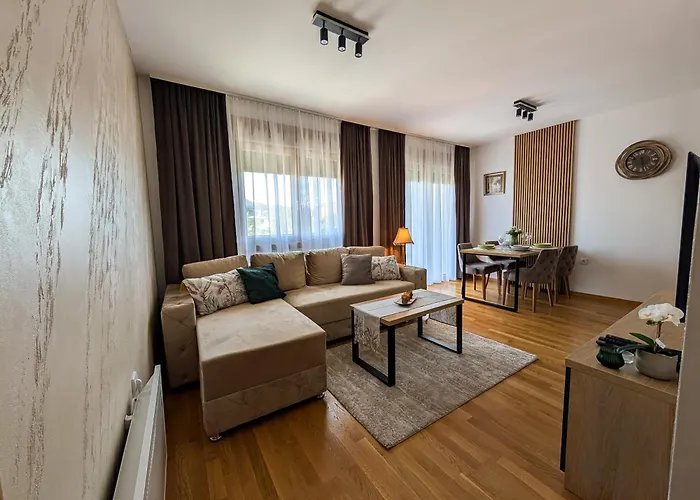 Greenwood * Zlatibor